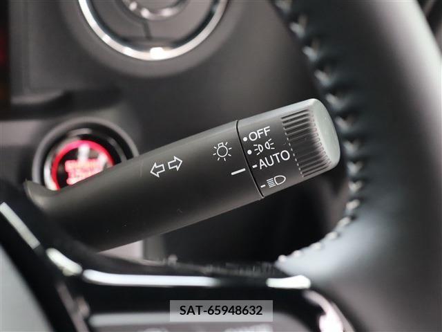 Honda N BOX CUSTOM 2024-03 335760-28