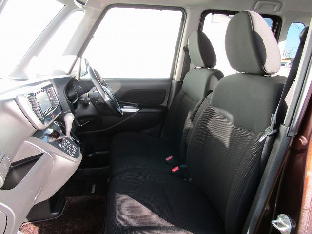 Nissan DAYZ ROOX 2014-03 180641-12