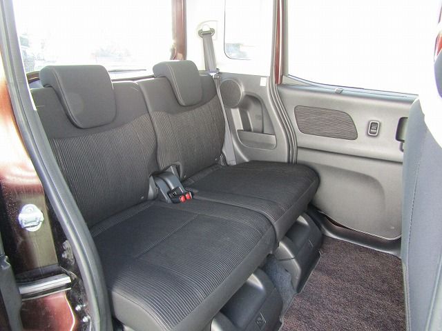 Nissan DAYZ ROOX 2014-03 180641-3