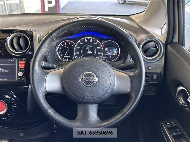 Nissan NOTE 2013-02 326854-5