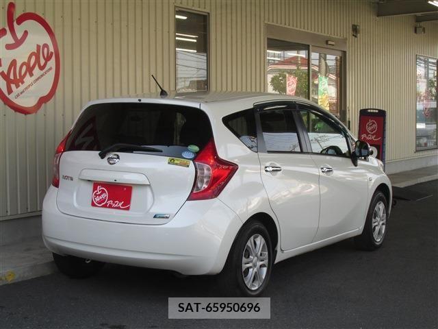 Nissan NOTE 2013-02 326854-1