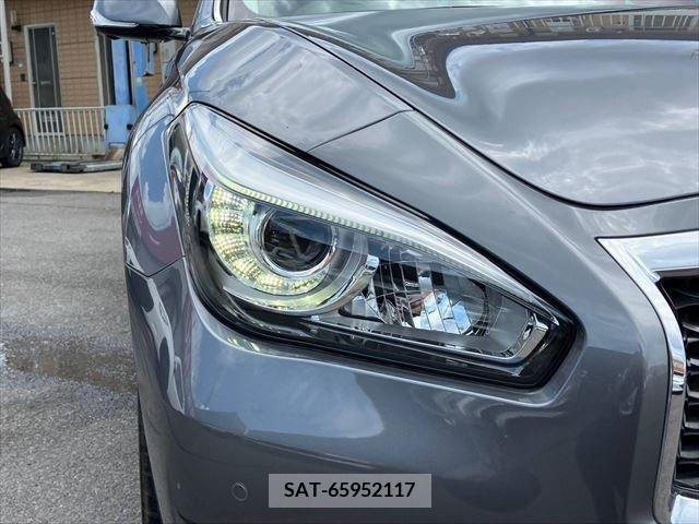 Nissan FUGA 2017-06 353786-23