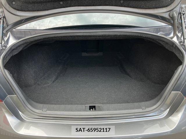 Nissan FUGA 2017-06 353786-7