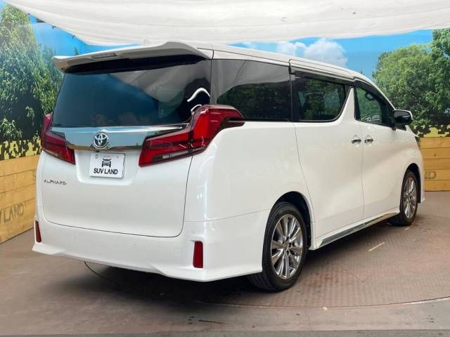 Toyota ALPHARD 2021-12 182356-17