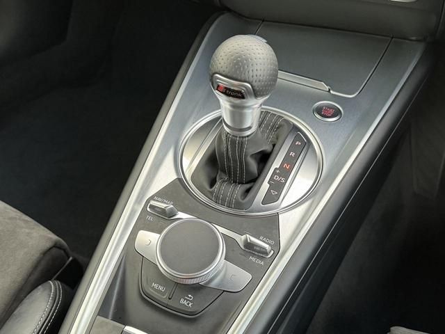 Audi TT 2021-08 187723-11