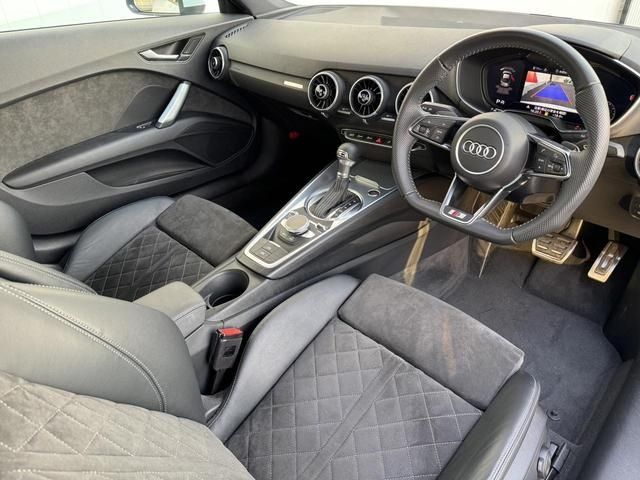 Audi TT 2021-08 187723-7