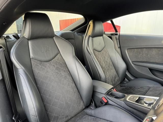 Audi TT 2021-08 187723-12