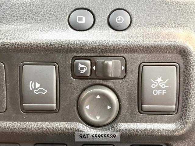 Nissan NOTE 2019-07 329778-4