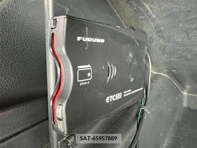 Toyota ALTEZZA 2005-01 204113-16