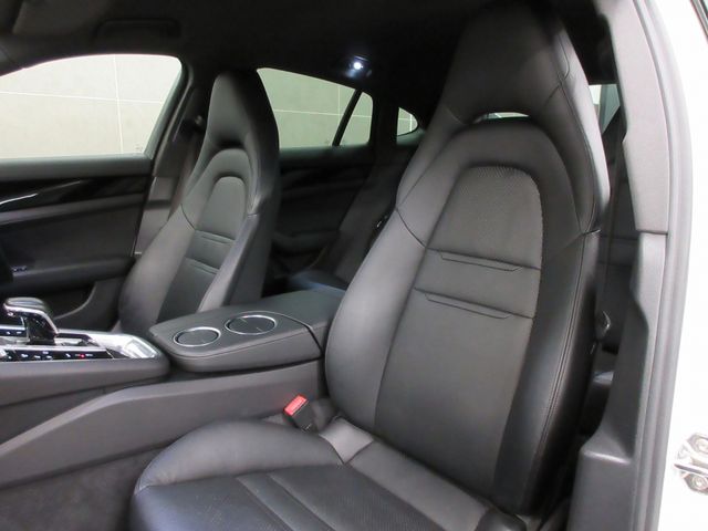 Porsche PANAMERA 2018-04 9597-9