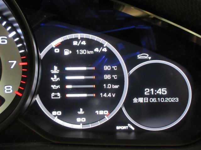 Porsche PANAMERA 2018-04 9597-17