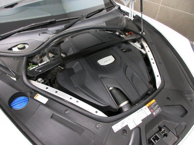 Porsche PANAMERA 2018-04 9597-25