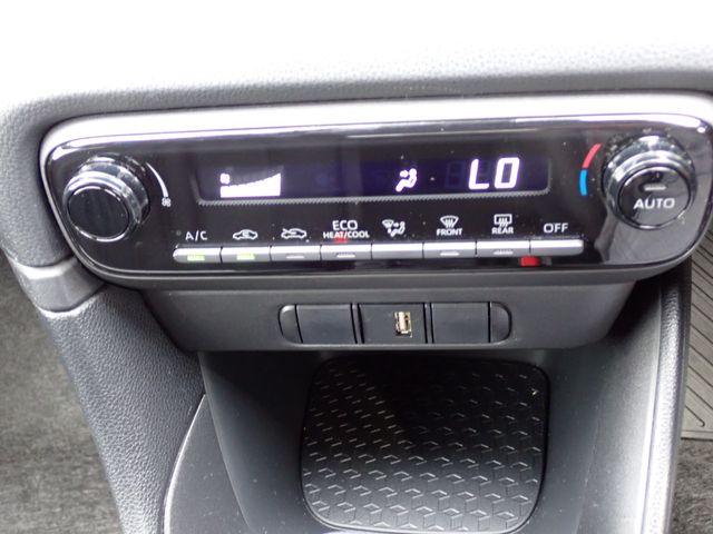 Toyota YARIS 2020-08 16867-4