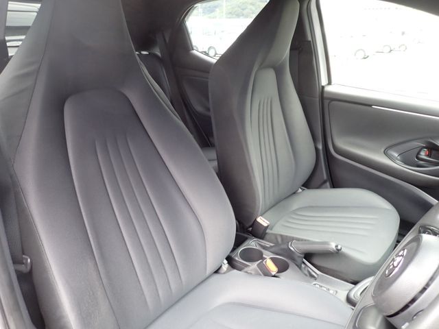 Toyota YARIS 2020-08 16867-14