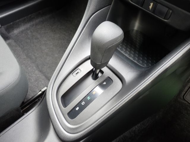 Toyota YARIS 2020-08 16867-11