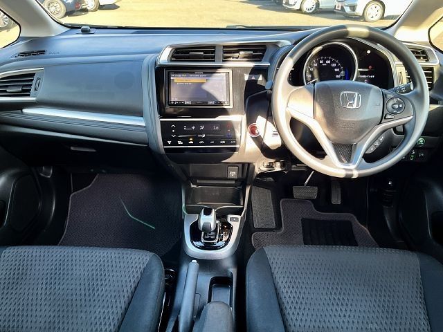 Honda FIT HYBRID 2018-02 191797-1
