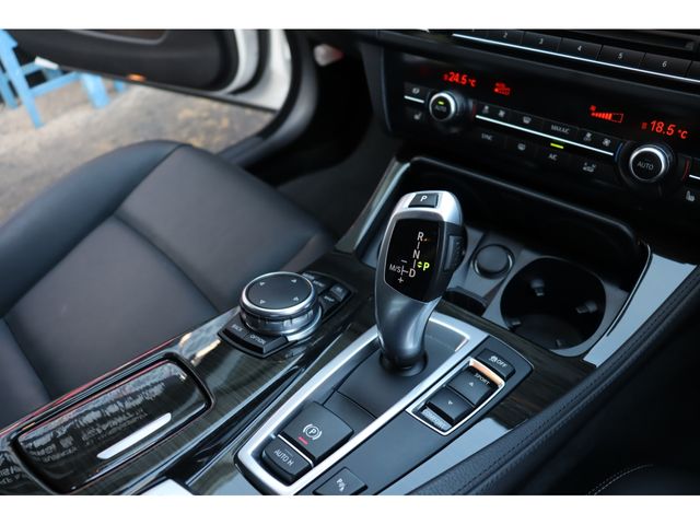 Bmw 5 SERIES 2016-01 5764-6
