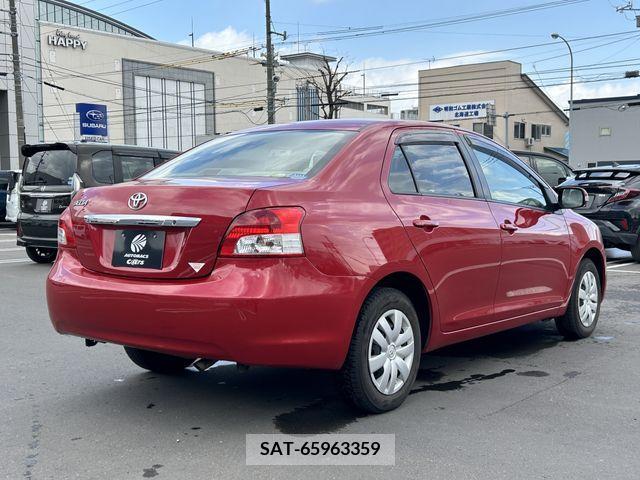 Toyota BELTA 2011-08 387397-1
