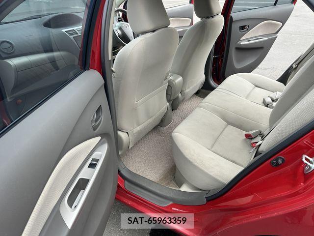 Toyota BELTA 2011-08 387397-23