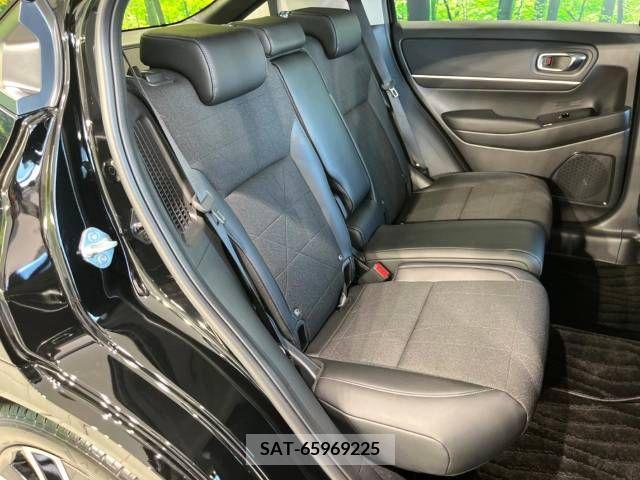 Honda VEZEL 2023-10 383325-9