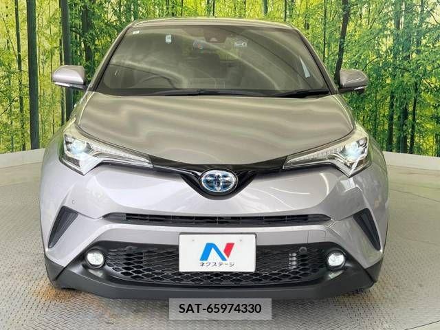 Toyota C-HR 2019-06 323061-14