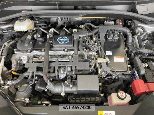 Toyota C-HR 2019-06 323061-18