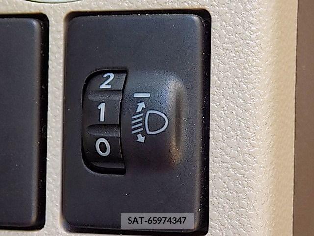 Daihatsu TANTO 2015-12 286977-19
