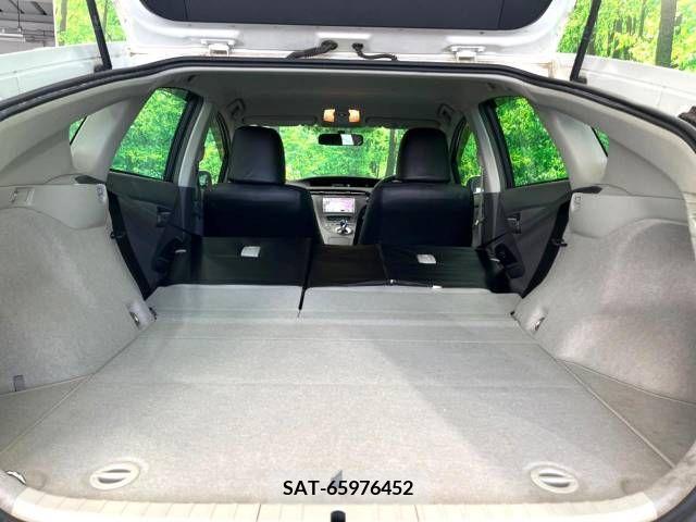 Toyota PRIUS 2010-04 393415-9