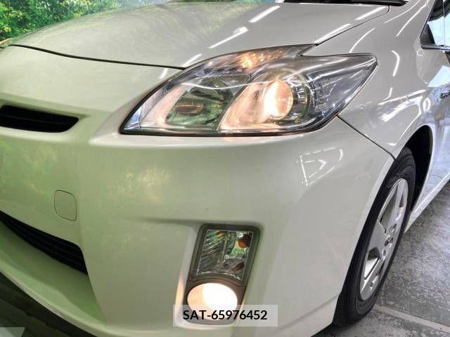 Toyota PRIUS 2010-04 393415-12