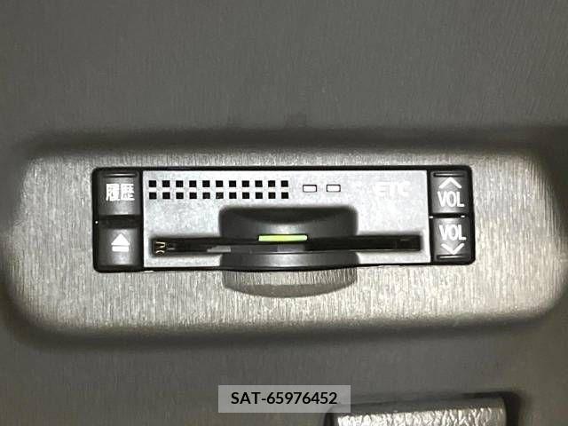 Toyota PRIUS 2010-04 393415-4