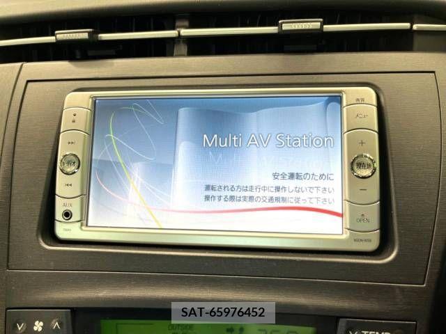 Toyota PRIUS 2010-04 393415-2