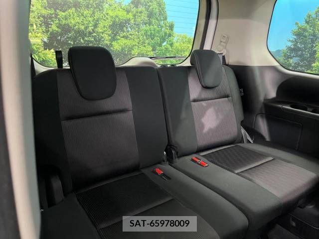 Nissan SERENA 2019-05 284226-8