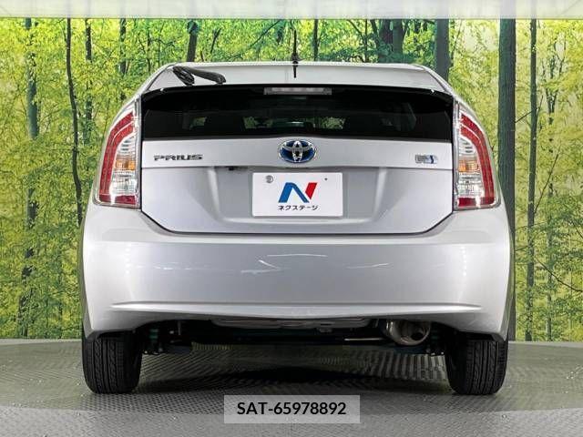 Toyota PRIUS 2012-10 322111-15