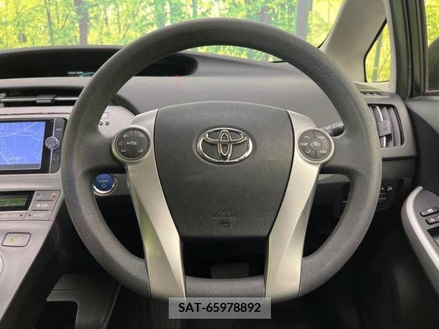 Toyota PRIUS 2012-10 322111-11