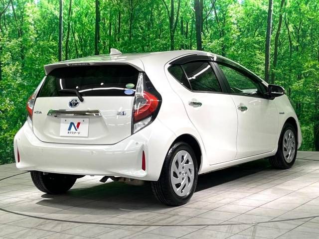 Toyota AQUA 2018-10 13999-17