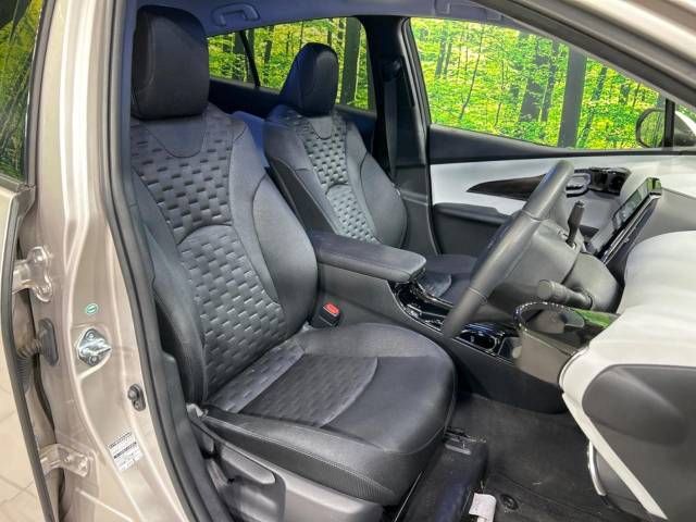 Toyota PRIUS PHV 2017-03 24894-8