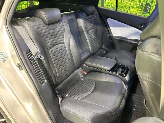 Toyota PRIUS PHV 2017-03 24894-9