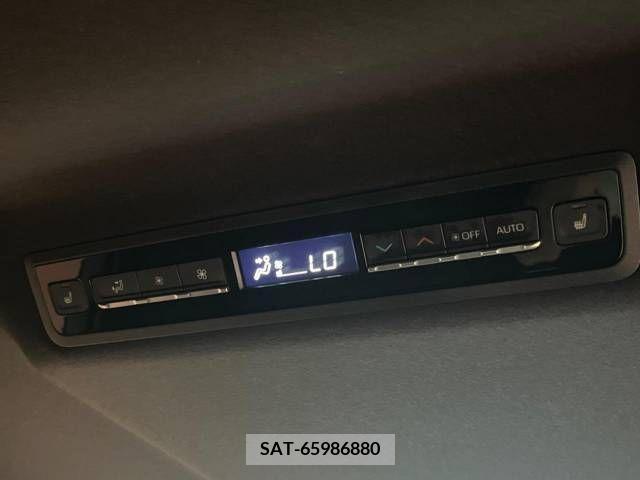 Toyota VOXY 2022-03 343196-7
