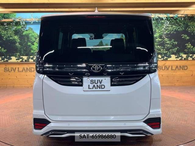 Toyota VOXY 2022-03 343196-17