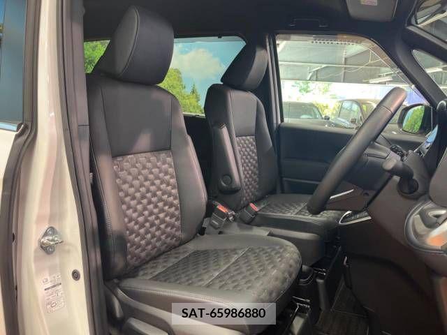 Toyota VOXY 2022-03 343196-10