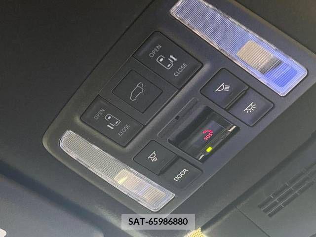 Toyota VOXY 2022-03 343196-9