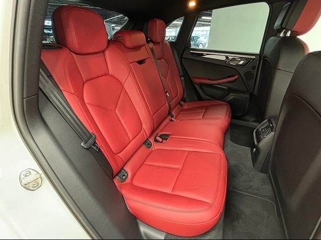 Porsche MACAN 2015-12 18425-5