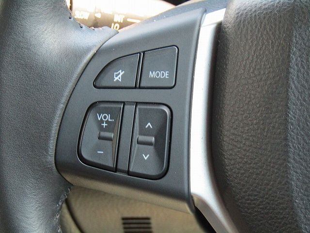 Suzuki SWIFT 2010-10 4425-13