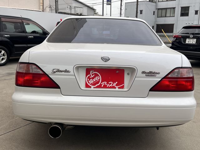 Nissan GLORIA HARDTOP 1995-07 10945-18