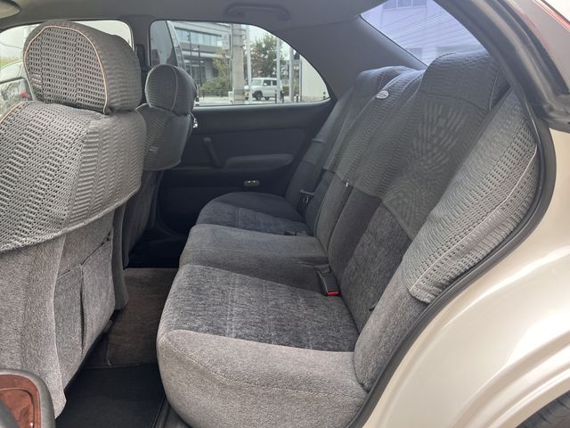 Nissan GLORIA HARDTOP 1995-07 10945-13