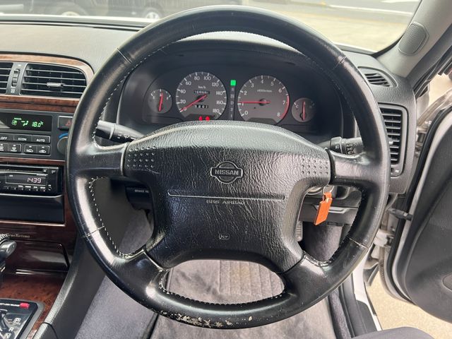 Nissan GLORIA HARDTOP 1995-07 10945-6