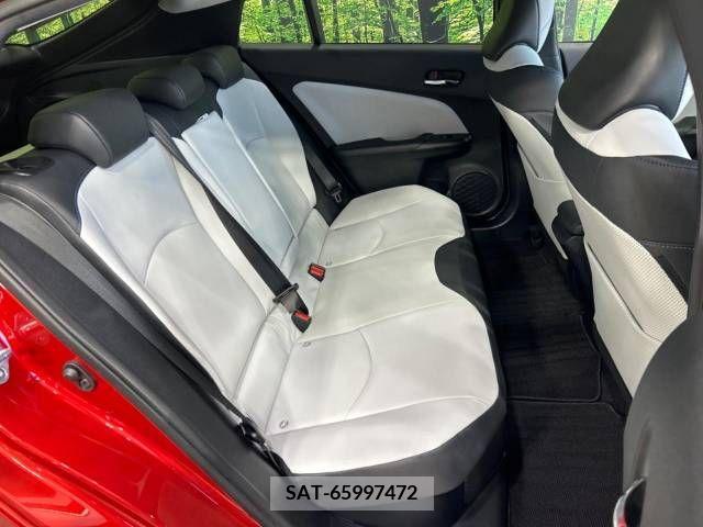 Toyota PRIUS 2016-07 366326-9