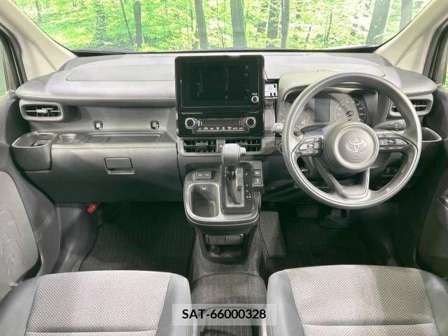 Toyota SIENTA 2022-10 332100-1