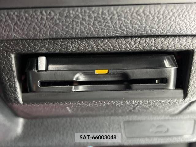 Subaru WRX STI 2017-11 338629-8