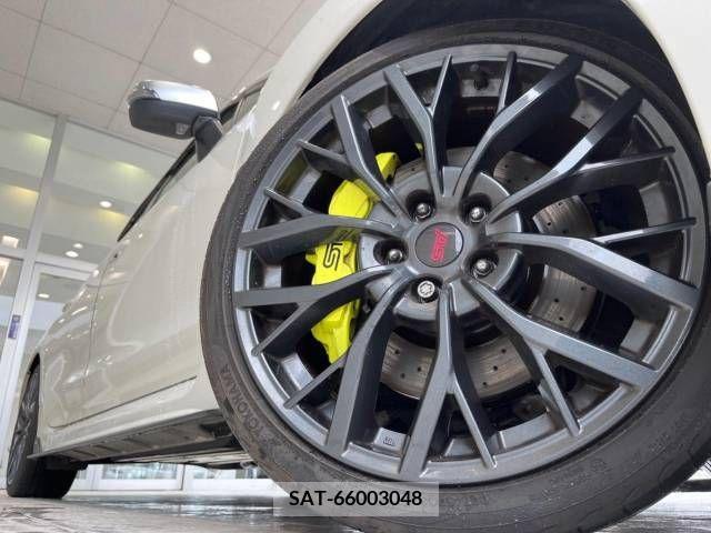 Subaru WRX STI 2017-11 338629-13